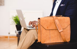 Geld verdienen mit dem, was du schon weißt – Alltagswissen als Einnahmequelle