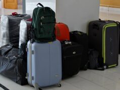 Weniger GepÀck, mehr Freiheit: Wie minimalistisches Reisen dein Denken (und dein Konto) erleichtert suitcase, baggage, travel, packed, suitcase, suitcase, suitcase, suitcase, suitcase, baggage, baggage, baggage
